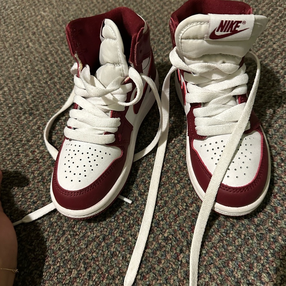 Nike Red and White Sneakers High-Top Leather